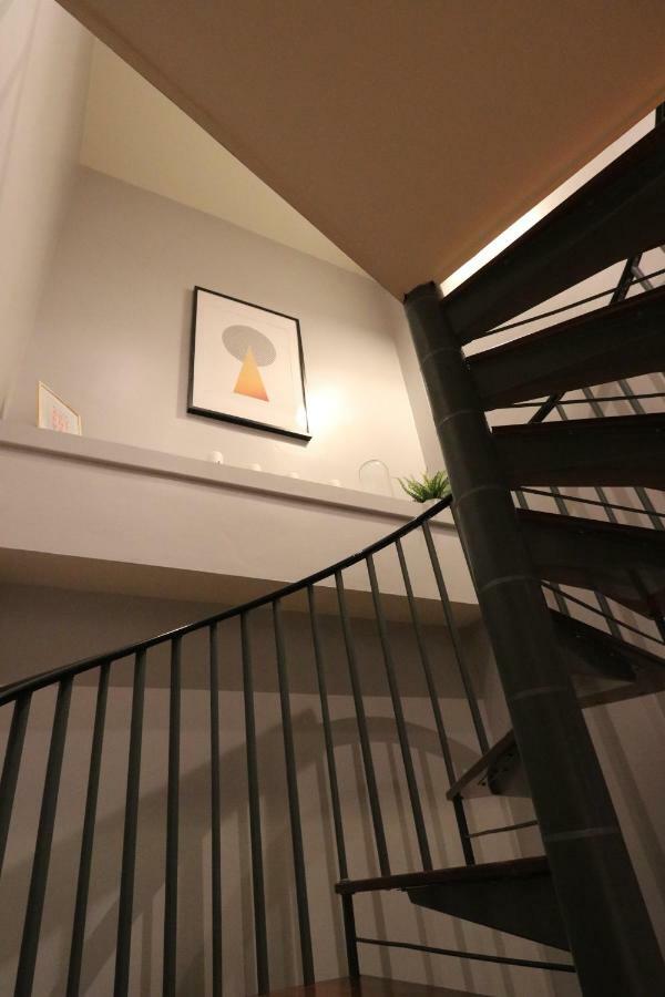 4B Loft Penthouse Industrial Decor With Canal & City Views Coventry Extérieur photo